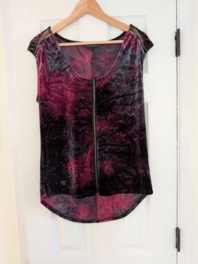 Rock & Republic Women's Dark Red/Black Velvety Sleeveless Shirt Top Size Small
